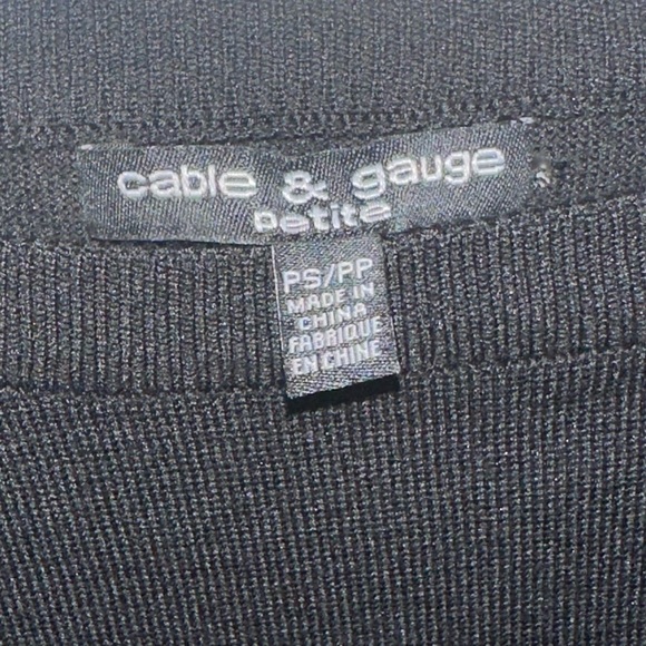 3 for $30 Cable & Gauge black lightweight sweater gold buttons sz small petite - Picture 4 of 4